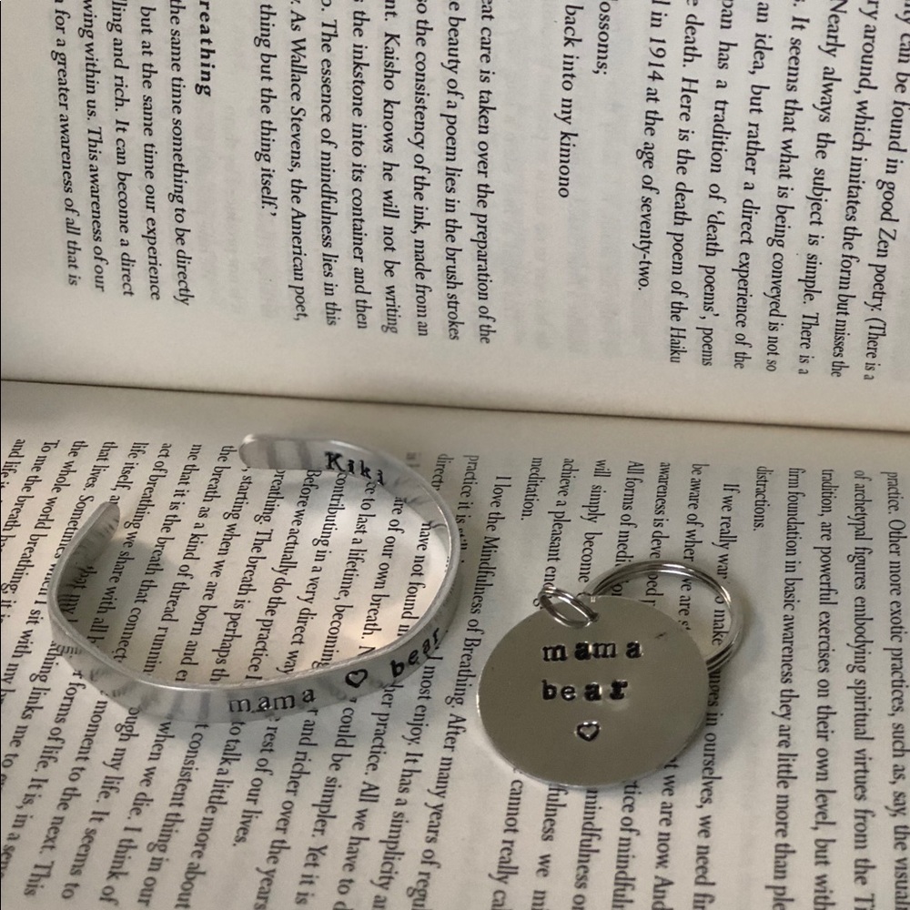 Kiki & seba custom listing